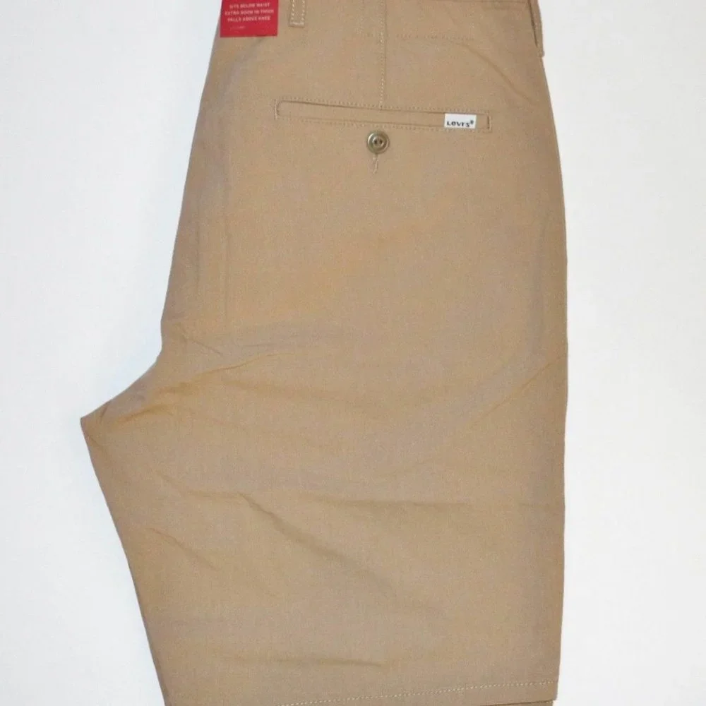 Levi's Shorts Khaki 32 or 38 Chinos New